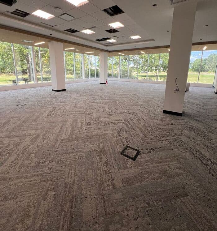Commercial cleaning in Burlington, ON